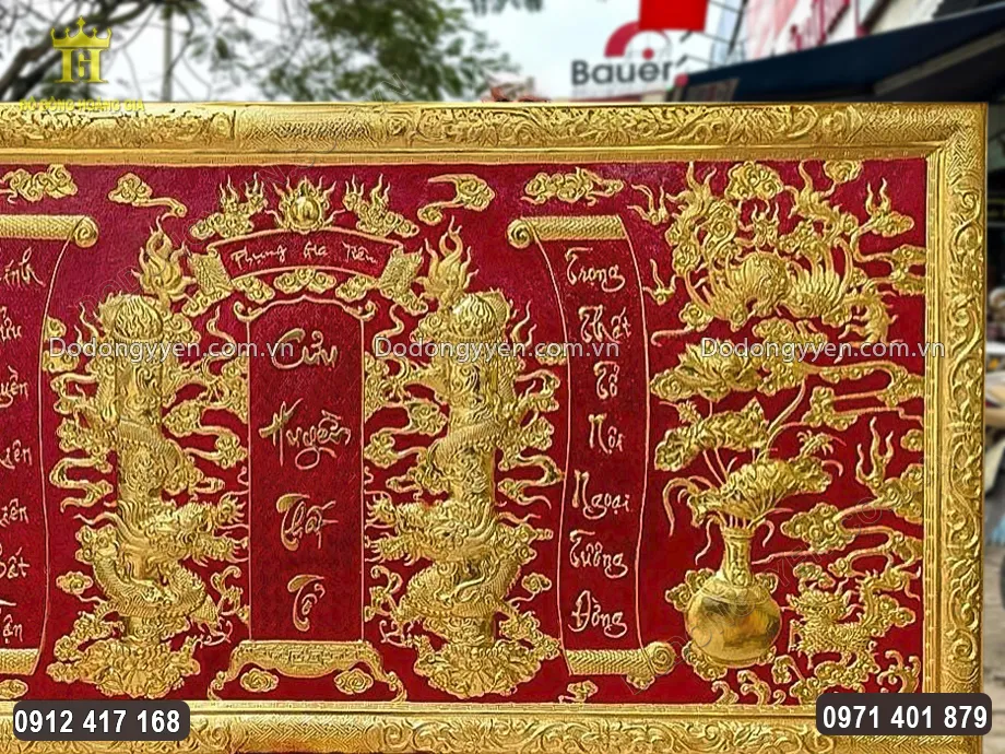 Họa tiết hoa văn được mạ v&agrave;ng 24K sang trọng